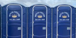 Best VIP or Luxury Restroom Trailers  in Ordway, CO